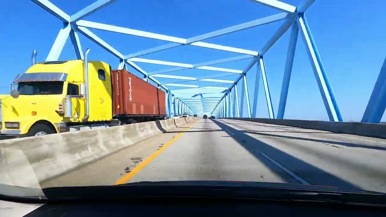 Lowcountry Day Drive, I-526 East, Mark Clark Expressway, Clements Ferry Rd,  Harpers Ferry Way 🚗