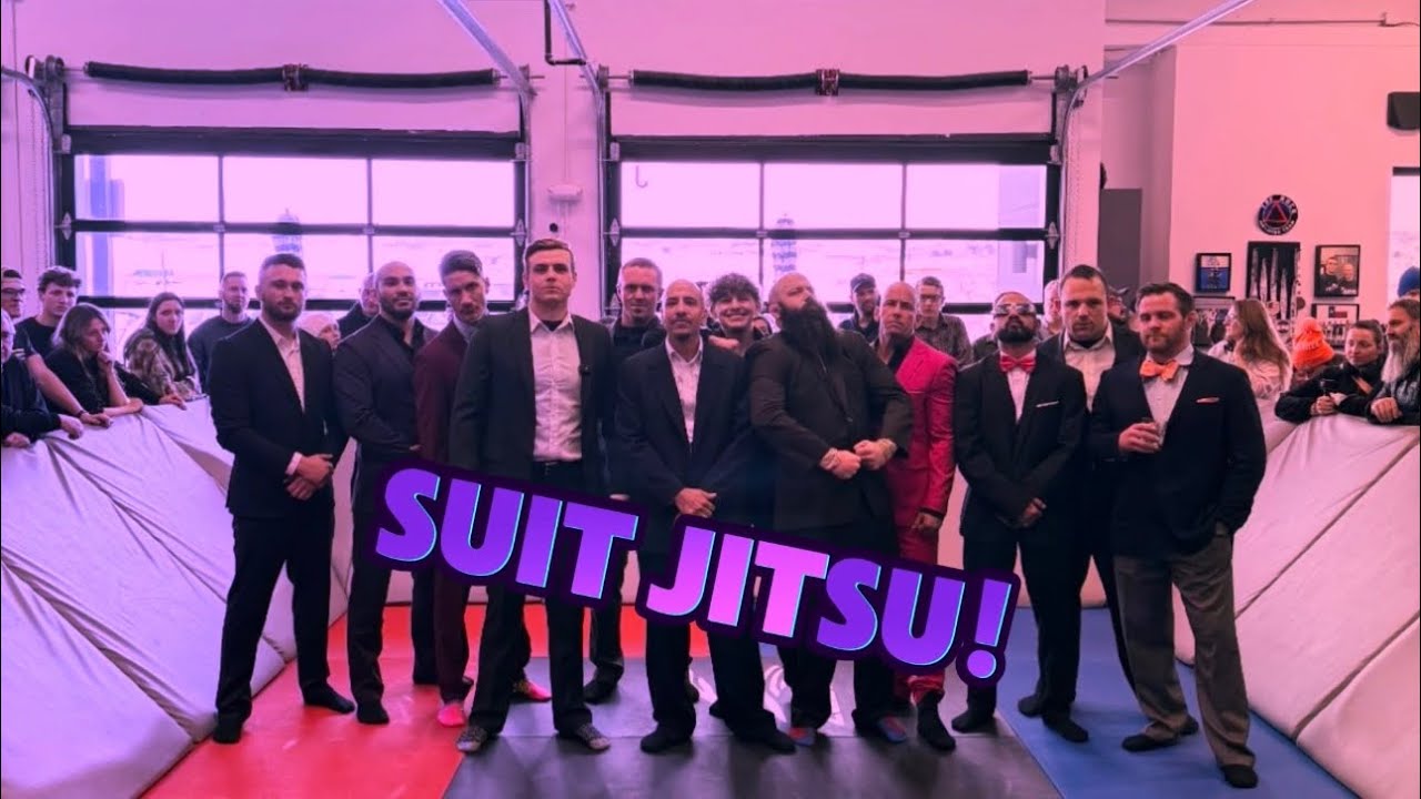 Suit Jitsu 1! Первая в истории схватка по джиу-джитсу в официальной форме! 🔥🥋 (Оружие в дополните...