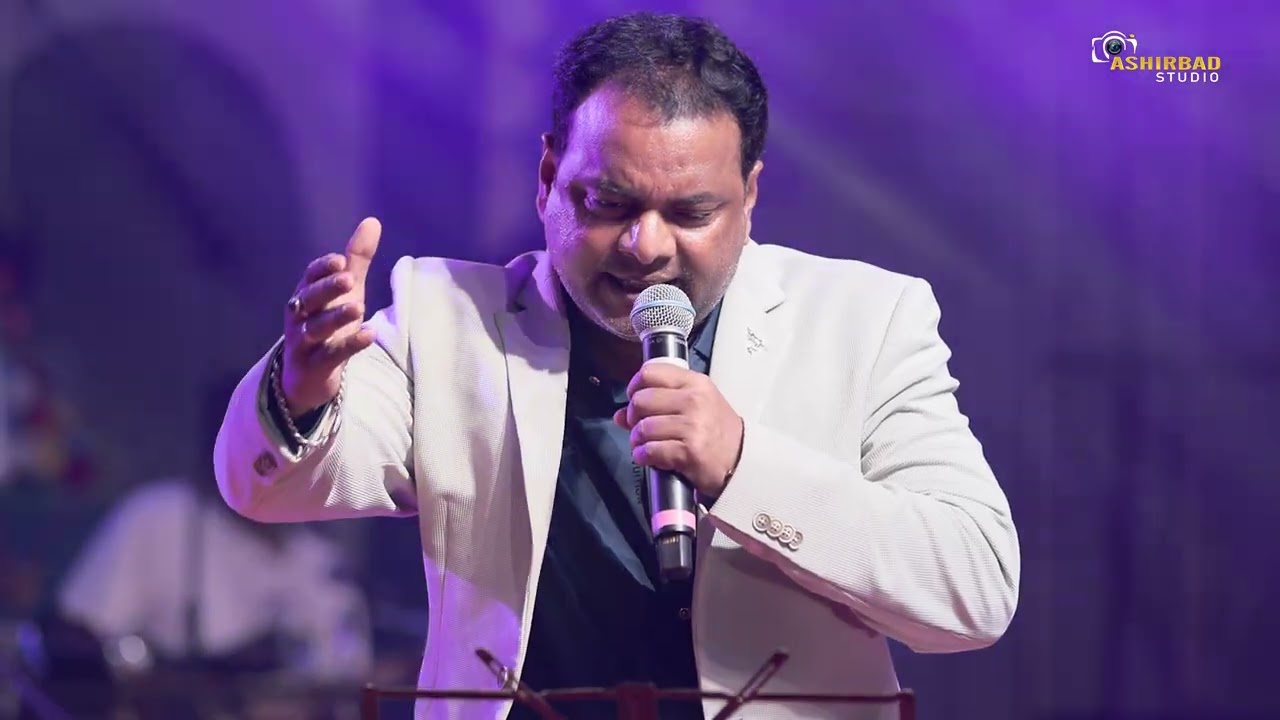 Mon Bhore Jai | Live singing by Bijay Aziz