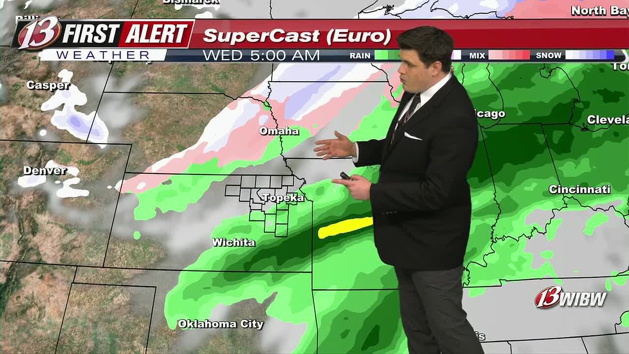 Dry & Warm Through Monday, Showers & T’Storms Likely Tuesday PM-Wednesday AM