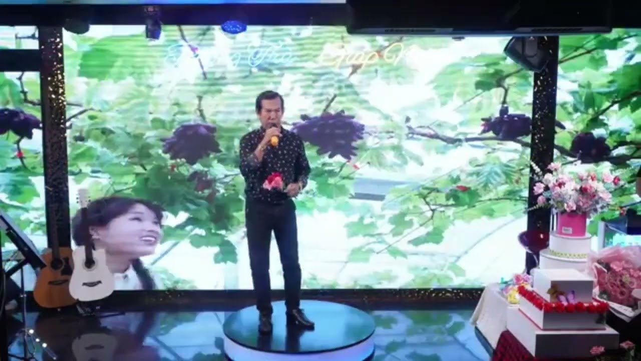 NGƯỜI PHU KÉO MO CAU - Tài Ngô