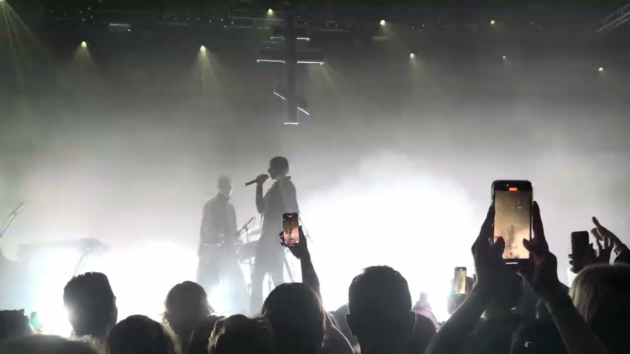 IC3PEAK - Грустная Сука (Sad Bitch) @ Warsaw live 2025