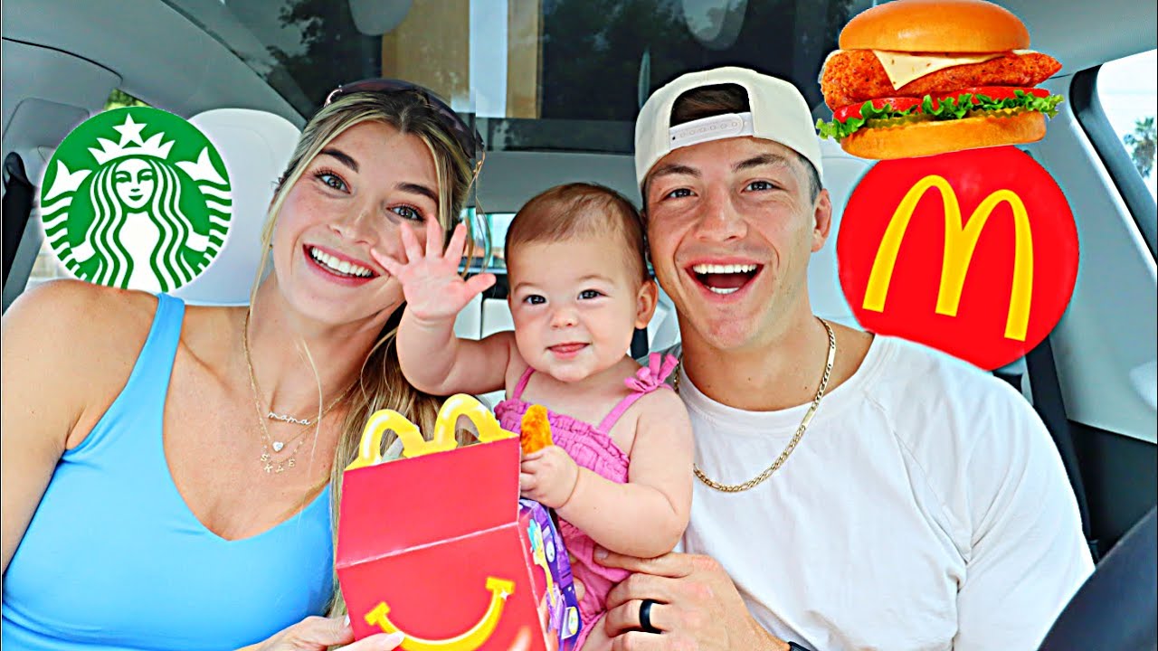 Eating The MOST POPULAR Food Items On Fast Food Restaurants Menus!