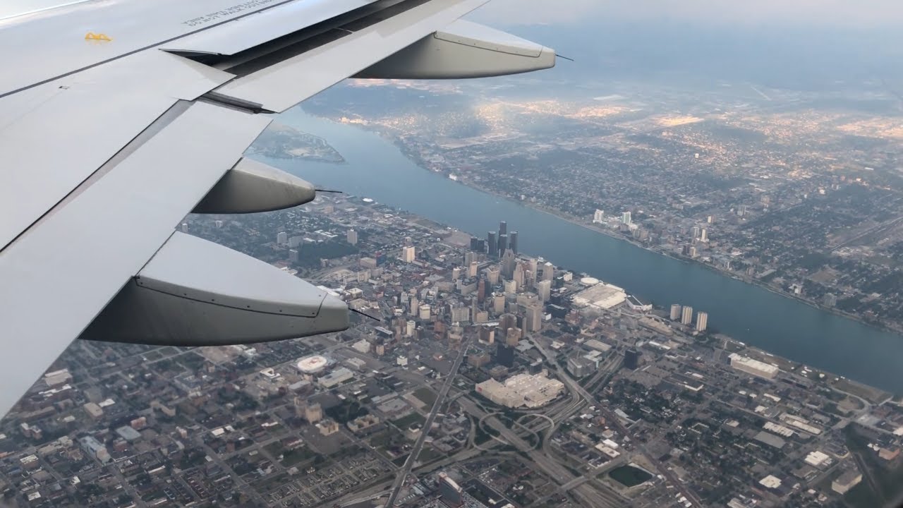 WATCH - View of Detroit while landing into Detroit's DTW - Delta A320