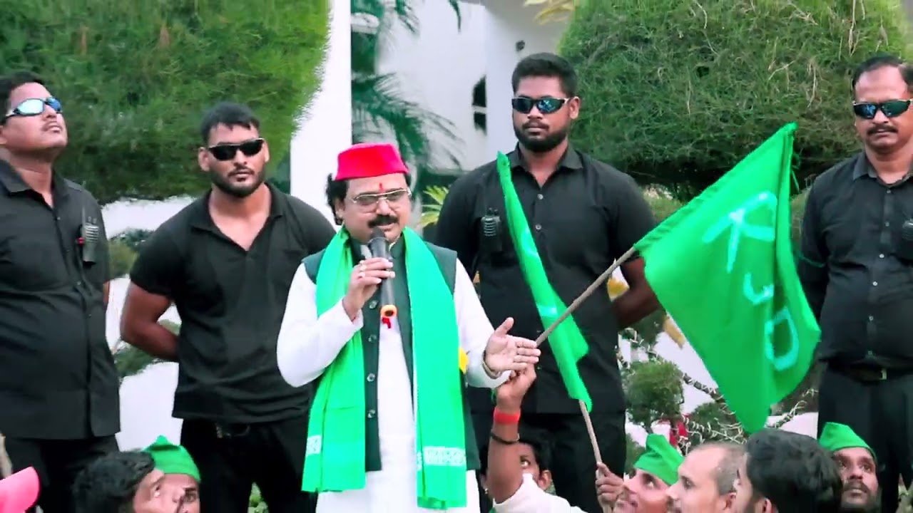 का बतलाई नीतीश के झुठे भाजपा संगवा लड़ता तेजस्वी यादव सीएम बनीहै लालटेनिया सब कोई दाबता । स्वर सांसद