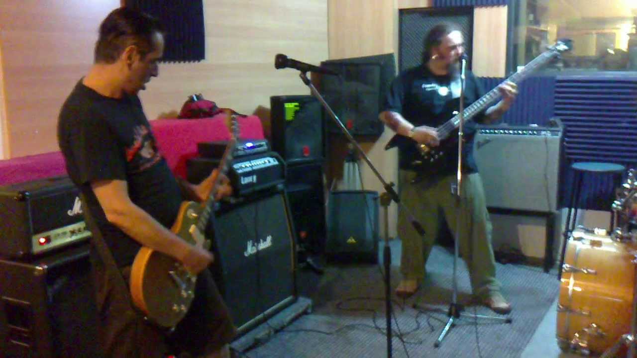 ΑΡΝΗΤΙΚΗ ΣΤΑΣΗ - ΠΤΩΣΗ @ Studio