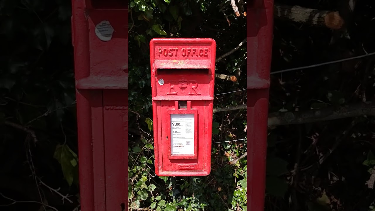 Postboxes of Britain - Whitford, Flintshire