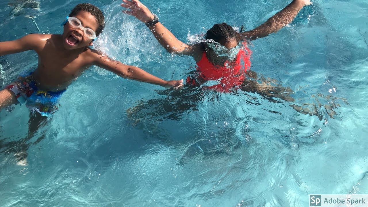 Water park fun (Østfoldbadet)