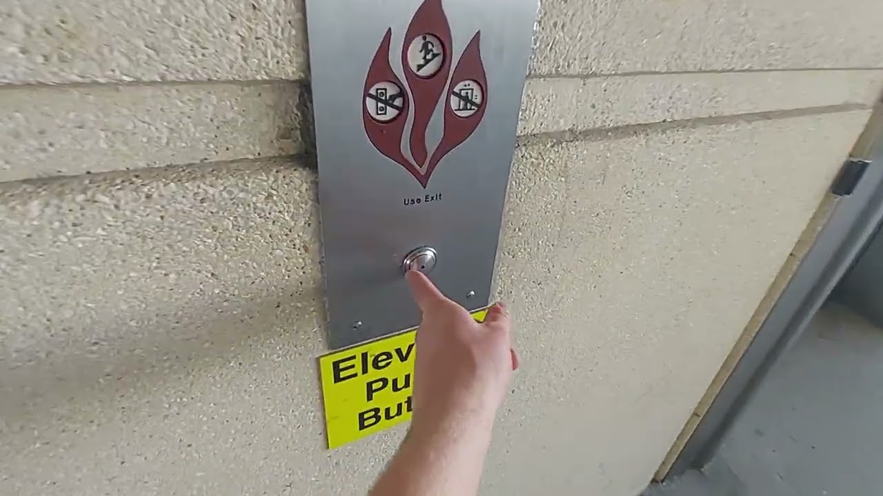 Parking elevators at Southwest Florida Intl Aiport (RSW)