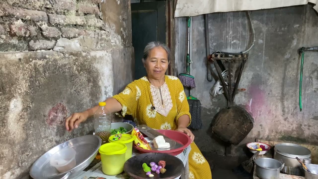 Bobor Sawi Tahu Krispi dan Bertahan Hidup Satu Menu Per Hari | Masak Murah