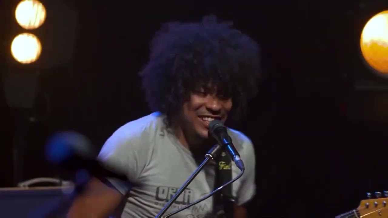 Boogarins - Auchma [REMASTERIZADO]