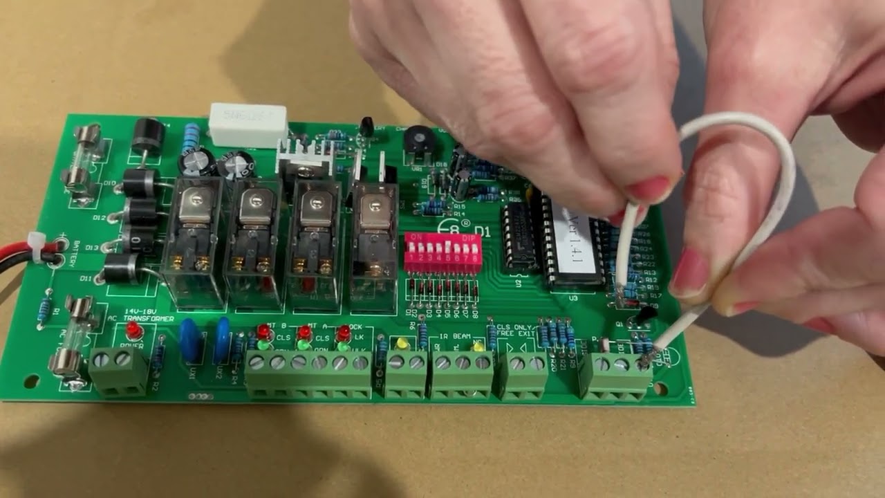 Testing for faulty E8 receiver