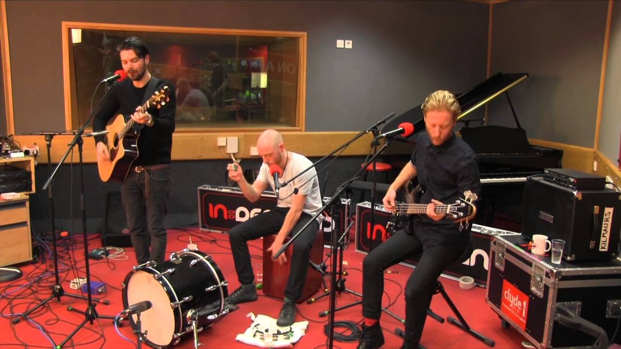 Biffy Clyro - Mountains (session)
