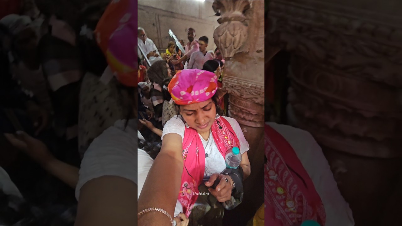 My Experience of Vrindavan Holi💔🥺 #holi #vrindavan #shortsfeed #travel