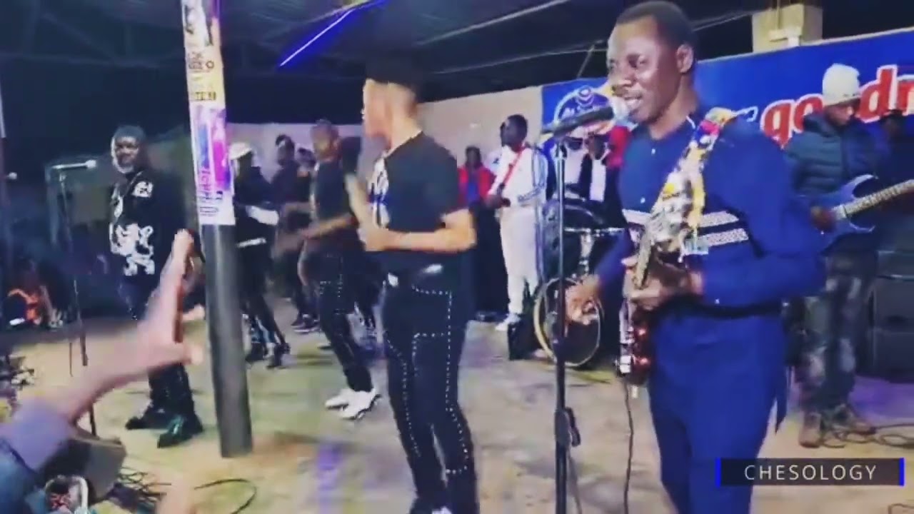 Alick Macheso -Makazvinzwepi live in Glendale