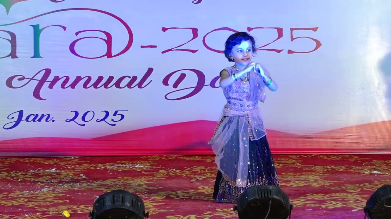 dance by aradhya patil