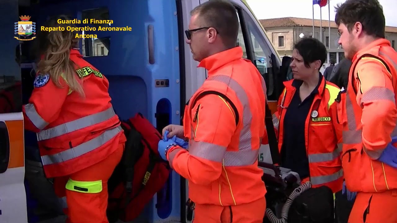 Infarto in alto mare, soccorso diportista