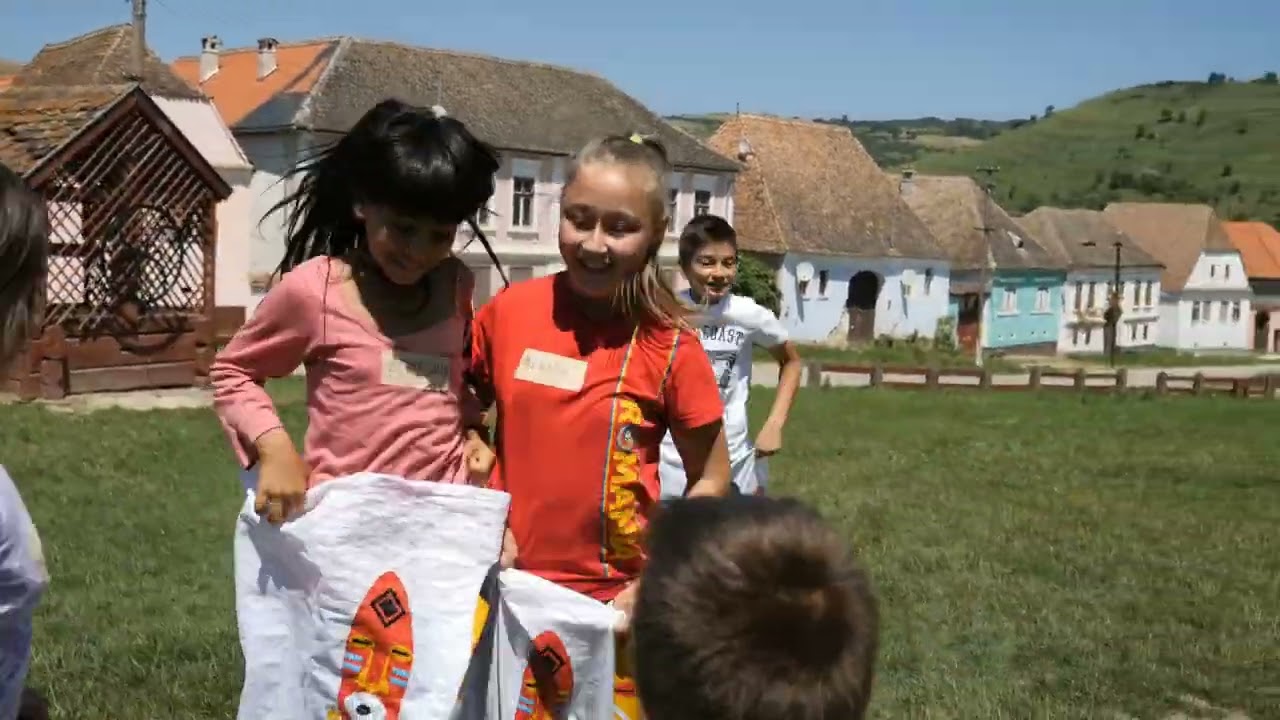 Mihai Eminescu Trust - Lucrând cu copiii în Proiectul ȘURA (Archita, Mureș)
