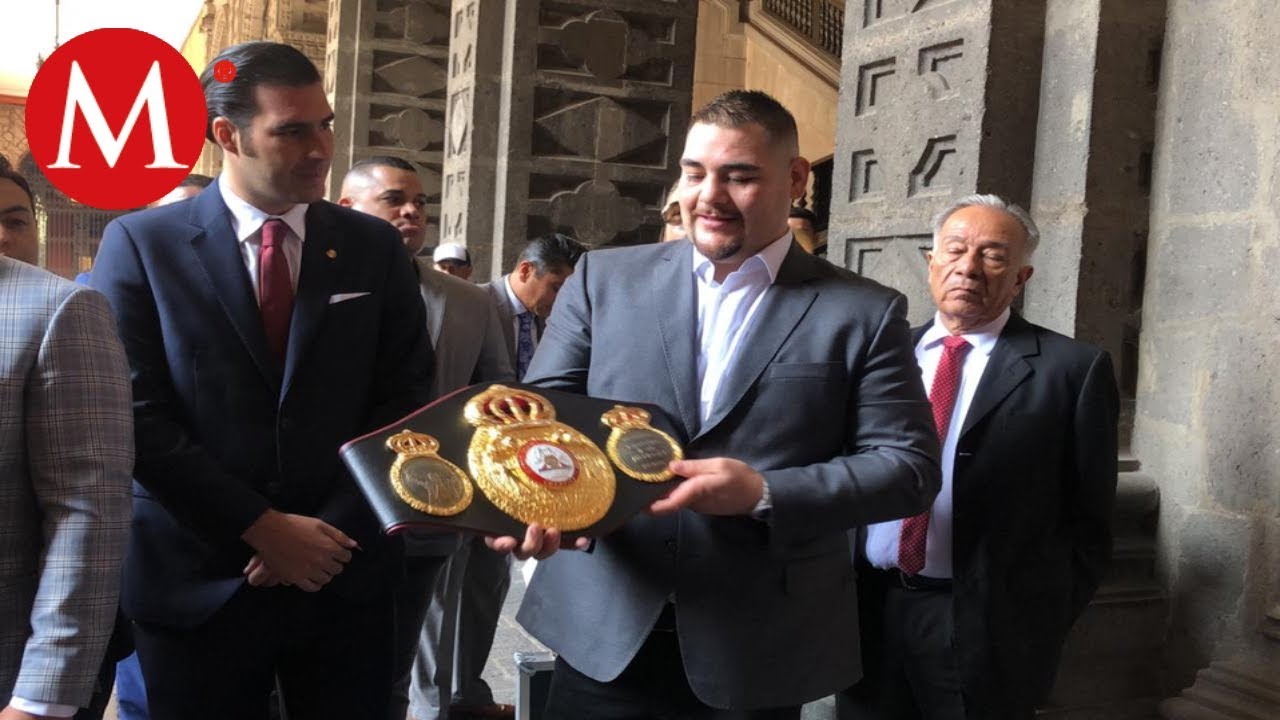 Andy Ruiz visita Palacio Nacional en reunión con AMLO