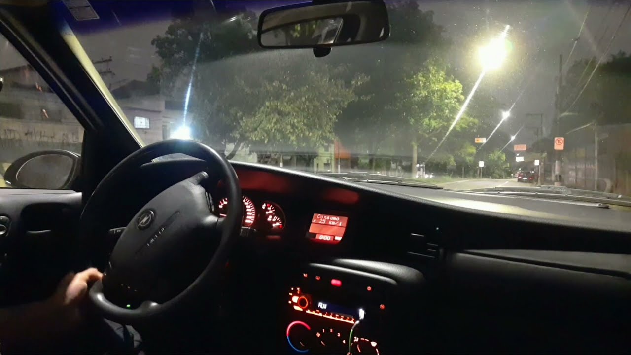 Vectra 2.0 16v acelerando 