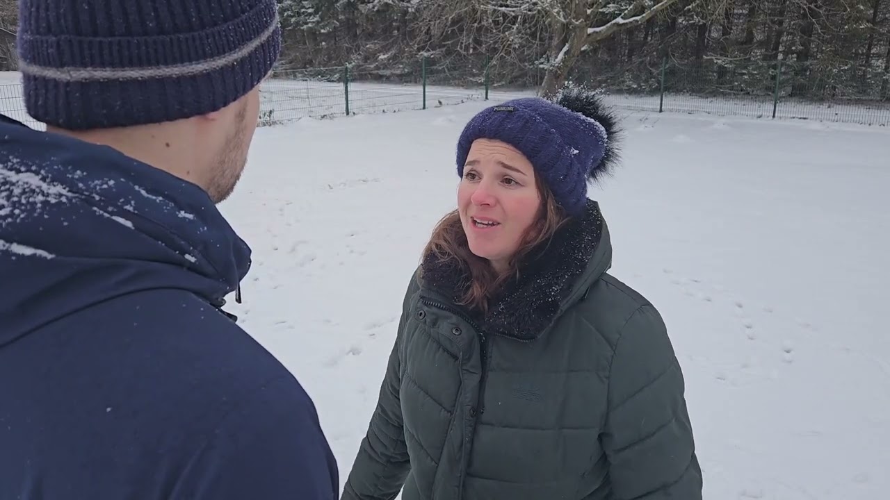 Demoszene Familiendrama - Schauspielerin Laura Niepold (mit Thore Baumgarten)