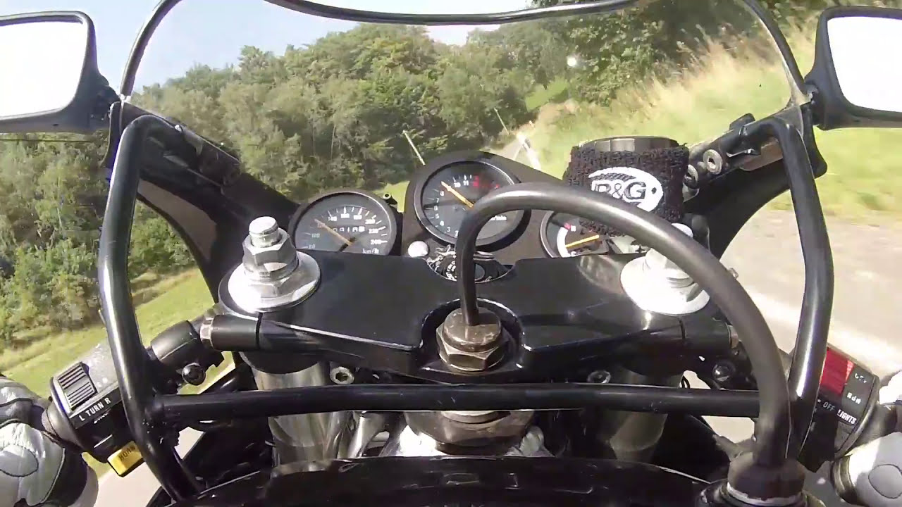 Suzuki RGV 250 vs getting old