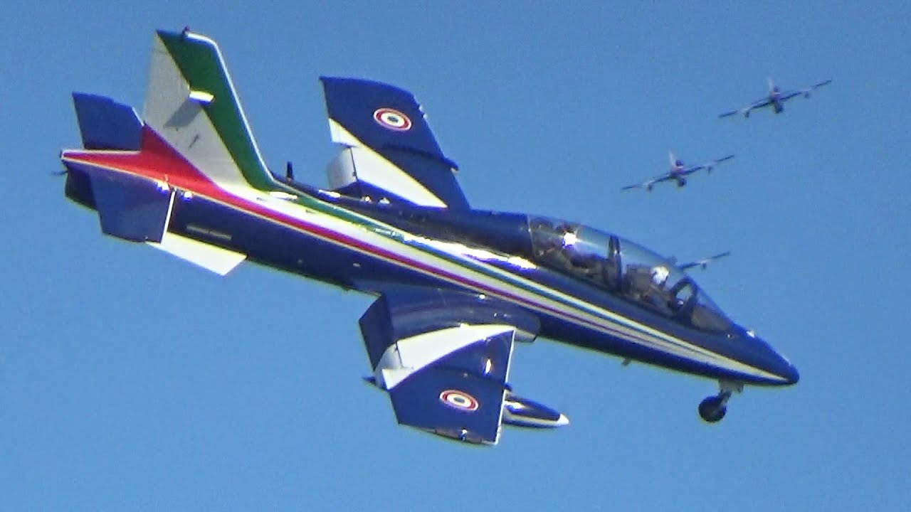 FRECCE TRICOLORI - LOANO AIR SHOW 2016