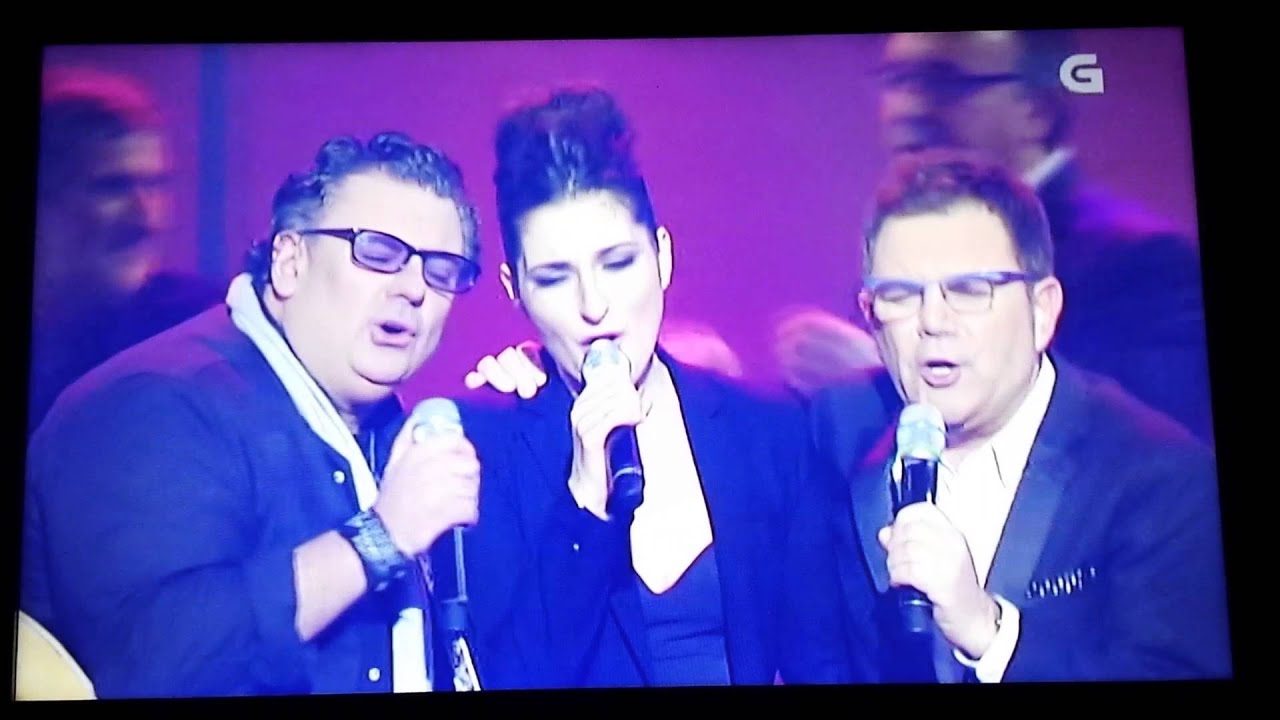 Choram as rosas. Homenaje de Luar (TVG) a Pau