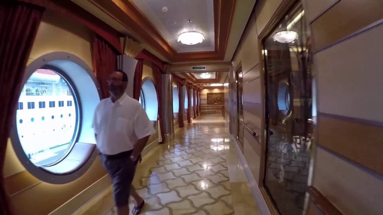 Disney Cruise Line - Dream - Animators Palate to Verandah Stateroom