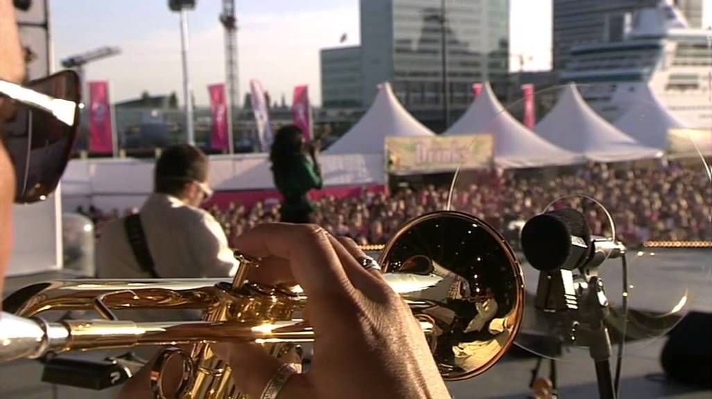 On my way - Giovanca & New Amsterdam Orchestra