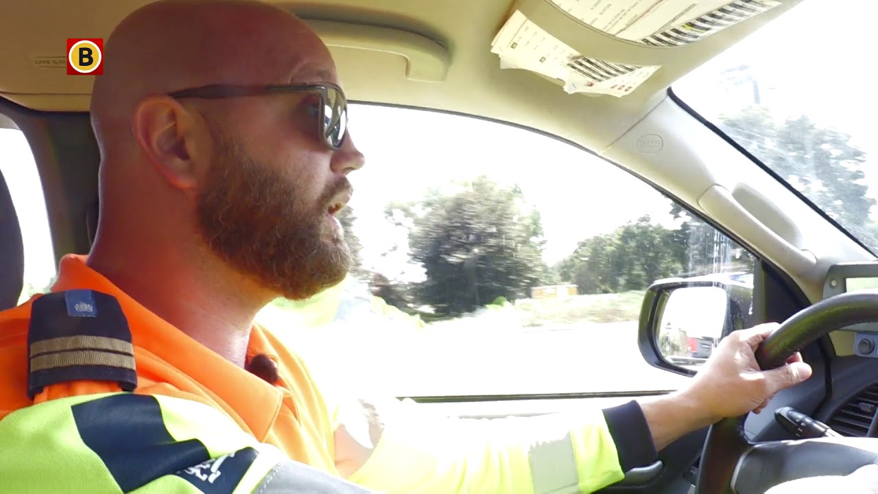 Rijkswaterstaat helpt oververhitte gestrande automobilisten