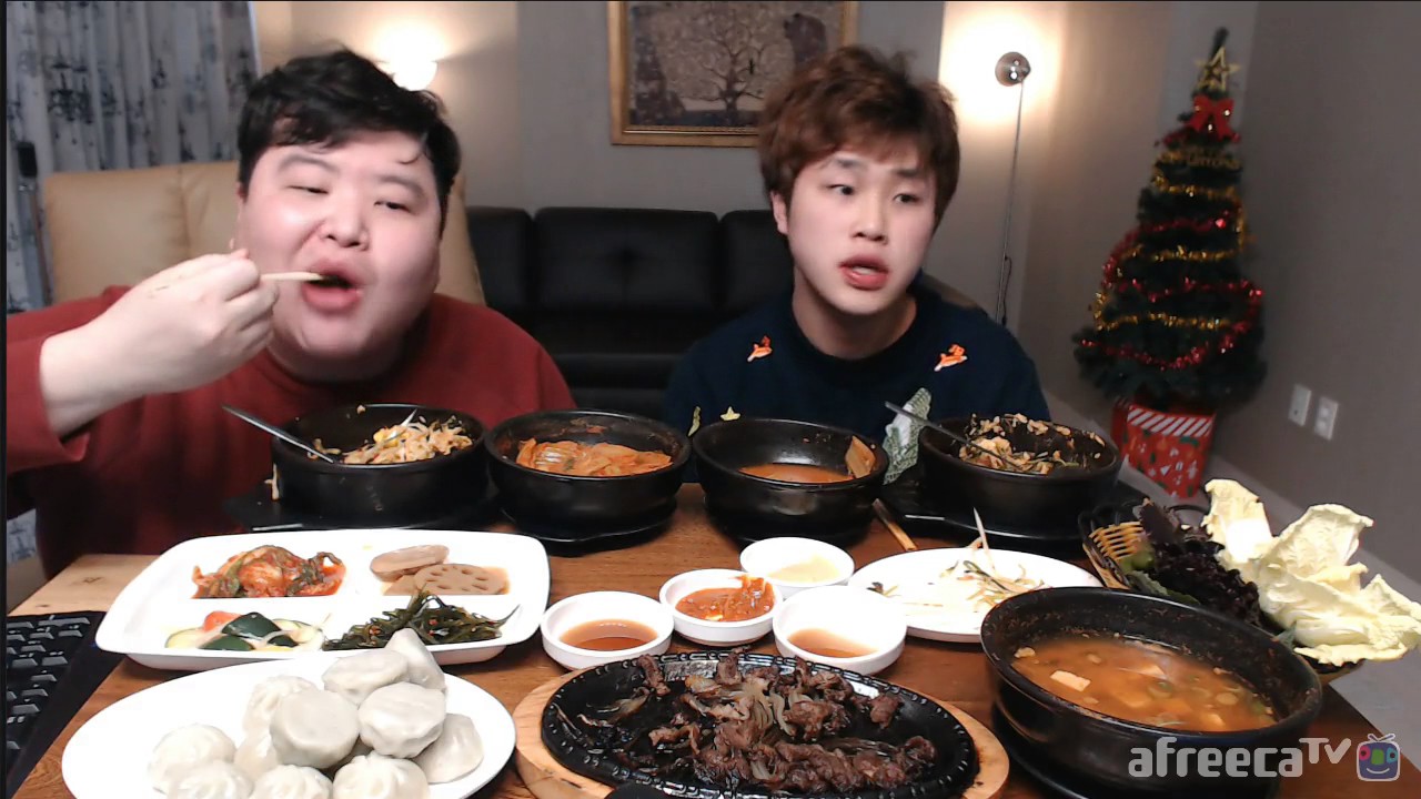 꽃돼지랑 돌솥비빔밥+석쇠불고기+김치찌개+감자만두 한식 먹방