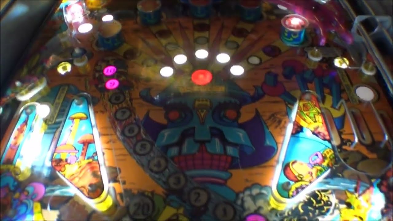Robot Pinball Machine by Zaccaria 1985