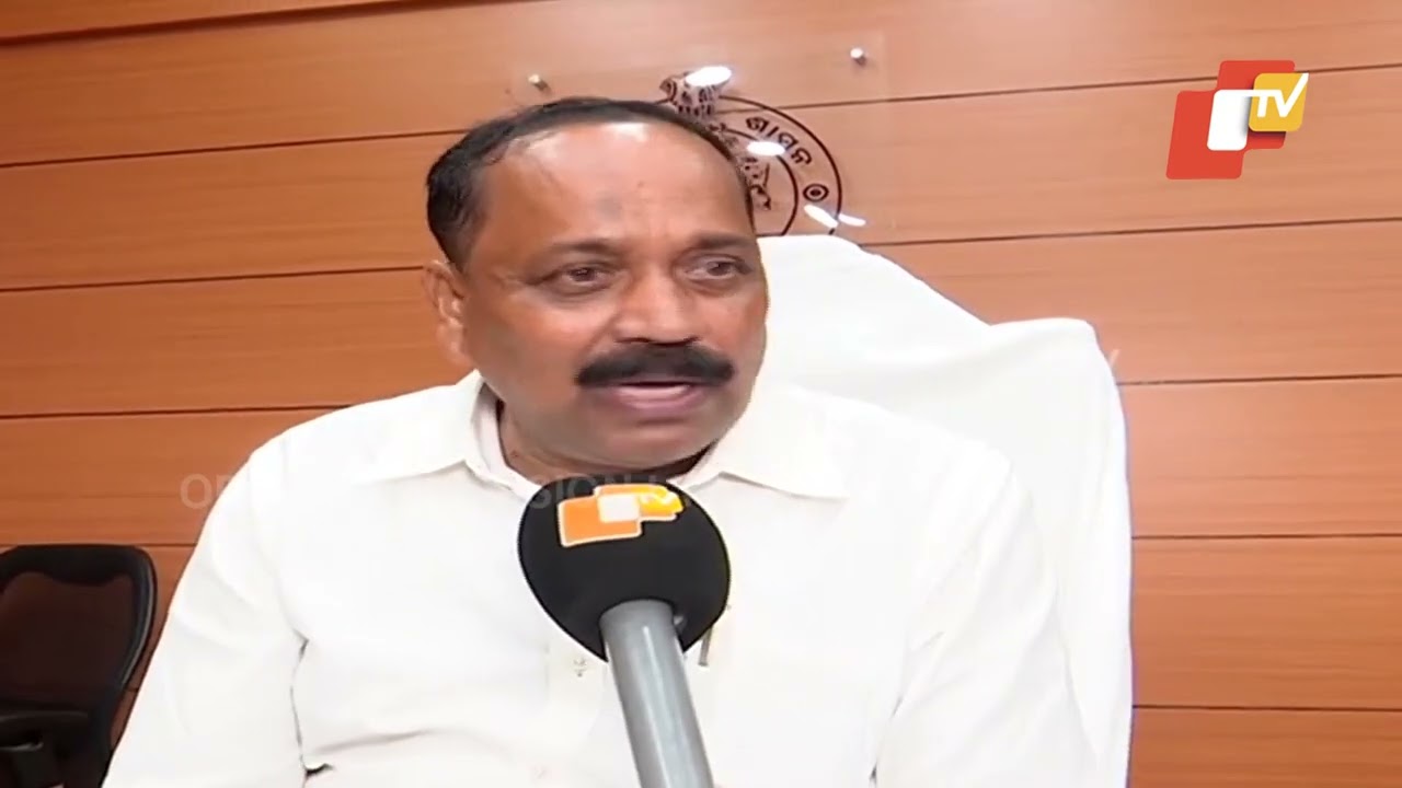 Cuttack Mayor Subhash Singh assures repairing of Jawaharlal Nehru Indoor Stadium soon