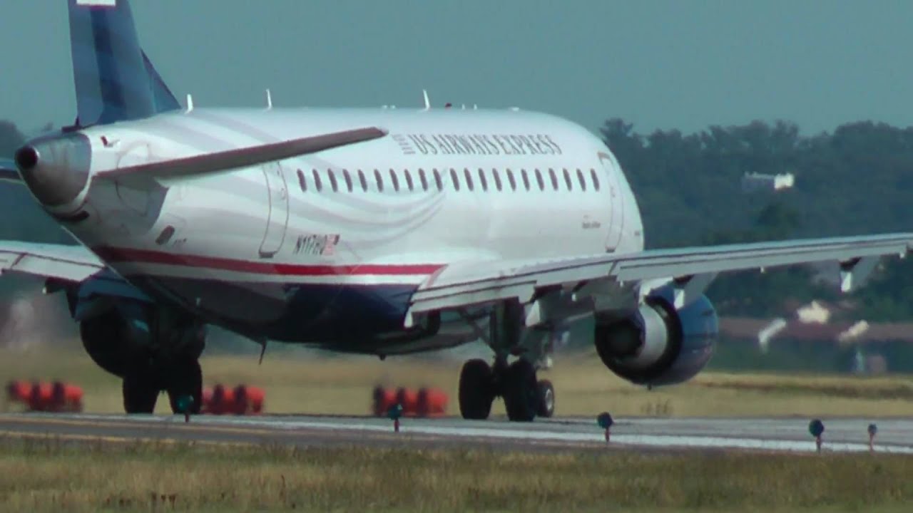 US Airways Express ERJ-170-200, departing DCA on 7/3/10 at 1648
