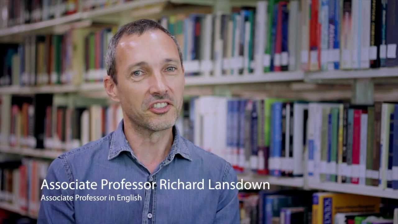 Studying English at JCU