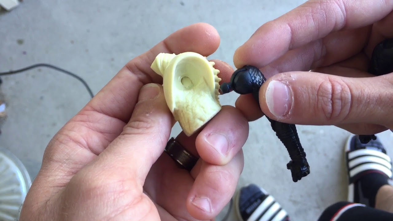 Action Figure dismantling, dremmeling tutorial
