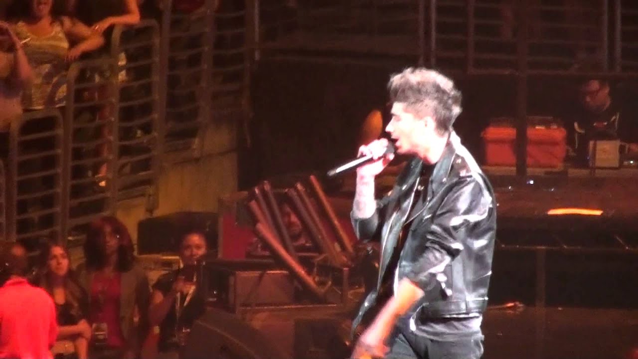 One Direction - Heart Attack (LA)