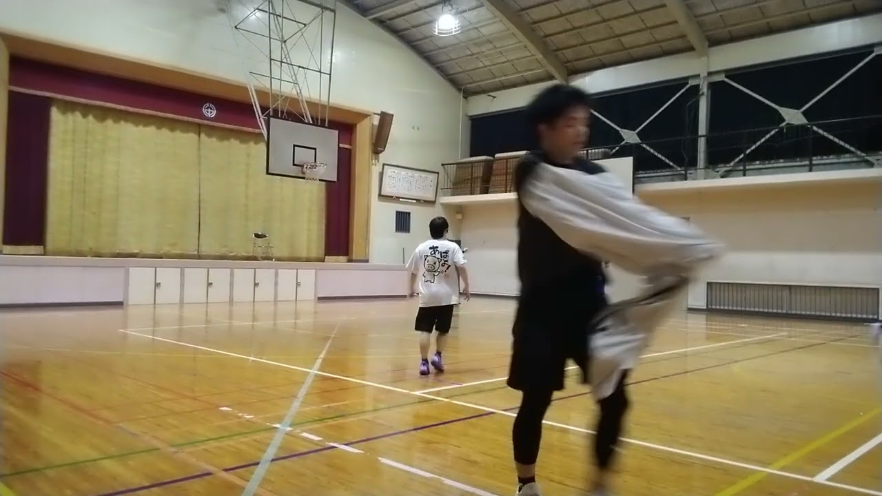 日、男子対男子1試合目1Q