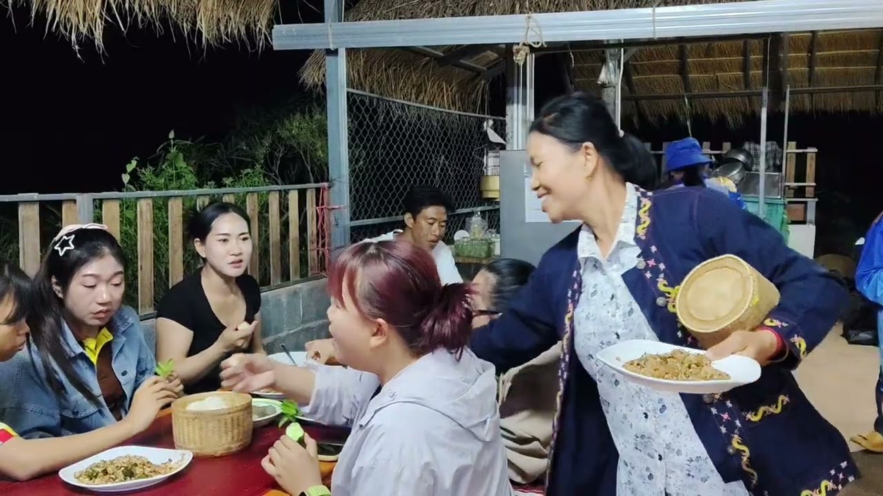 ขึ้นโฮมมื้อเย็นอย่างอบอุ่น