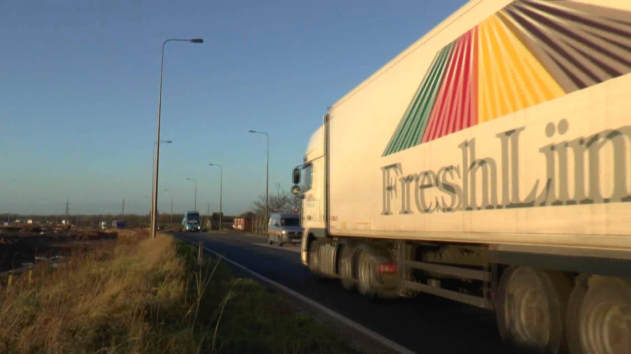 TRUCKS AT IMMINGHAM DEC 2015