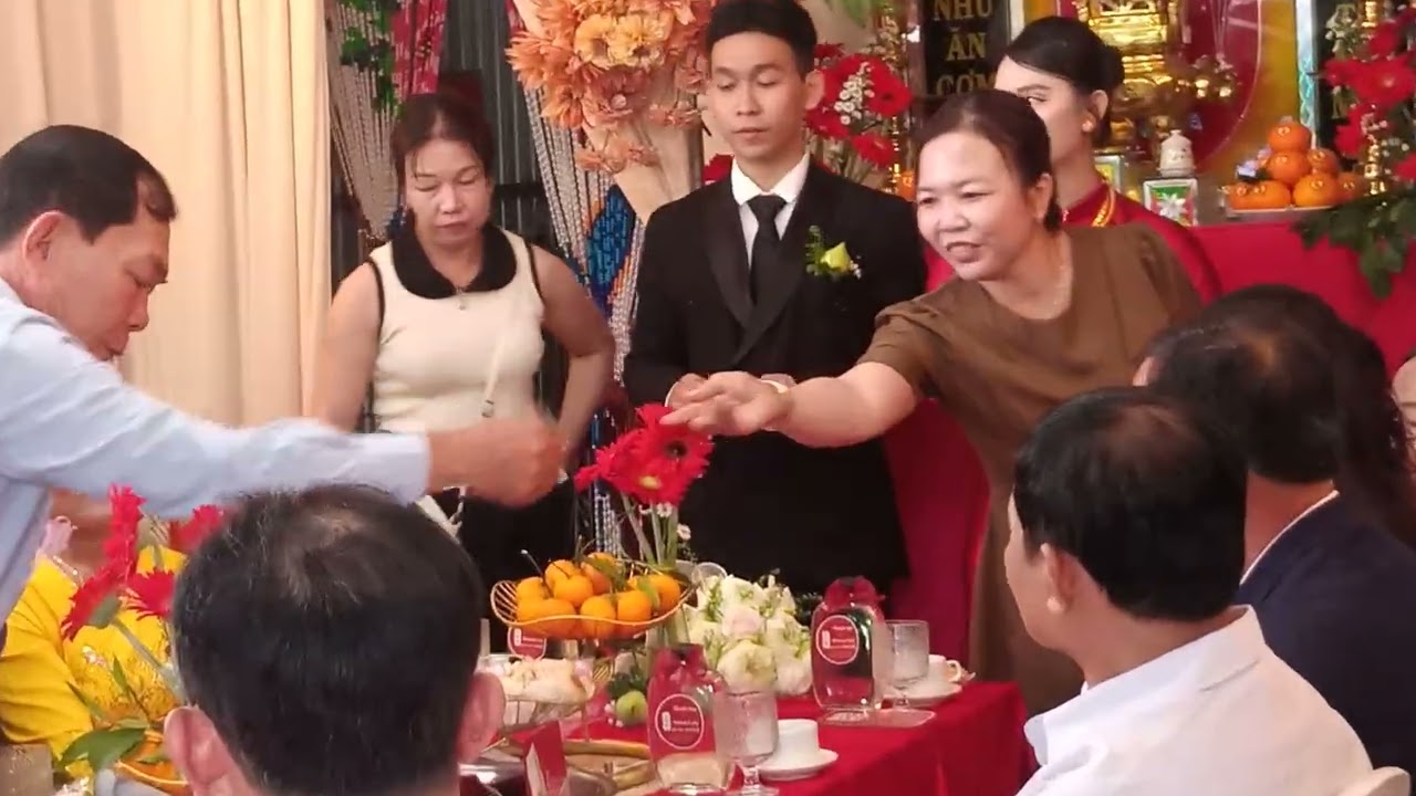 Đám cưới miền tây 