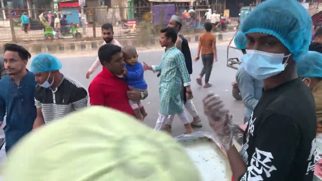 🌙✨রমজানের ২ দিনে ইফতার বিক্রি করা হচ্ছে কেরানীগঞ্জের জিনজিরাতে মানুষের ভির 😱 #food #iftar #vlog 