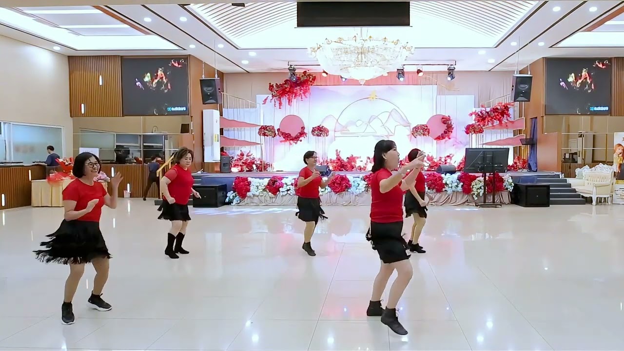 MARIA AMOR, Choreographer Siaw Siaw