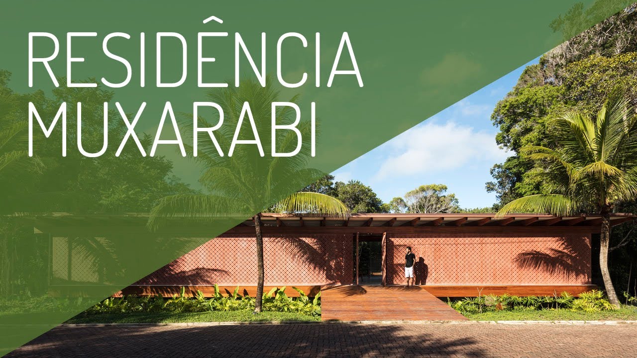 Casa em Trancoso com Arquitetura Linda, Fachada em Muxarabi e uma Decora&ccedil;&atilde;o Praiana bem Aconchegante