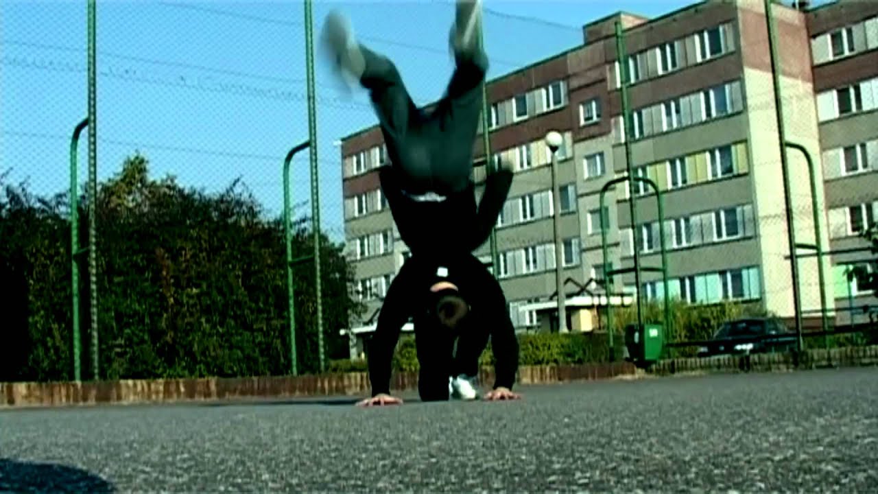 Pewuel - Nadal feat. Zawik PTP, Omnik, El Bamito (Prod. Beat Riders).mp4