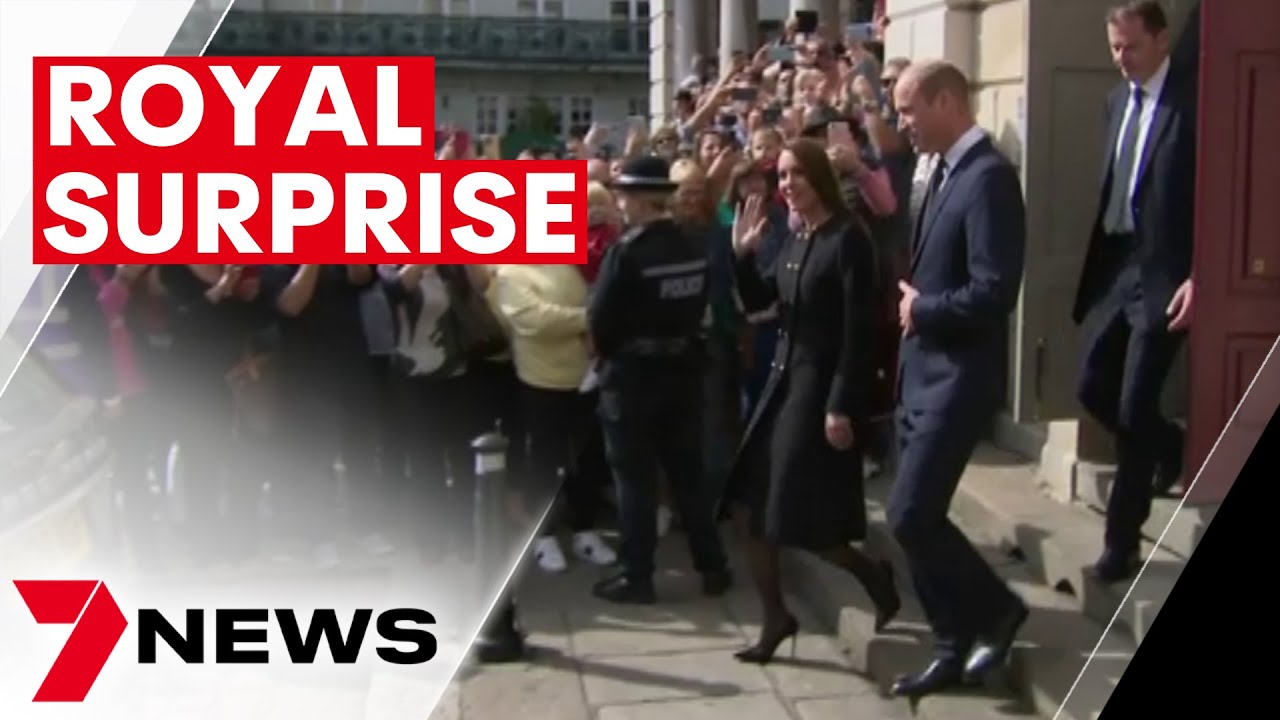 Grateful William and Kate make surprise appearance at Windsor Castle | 7NEWS