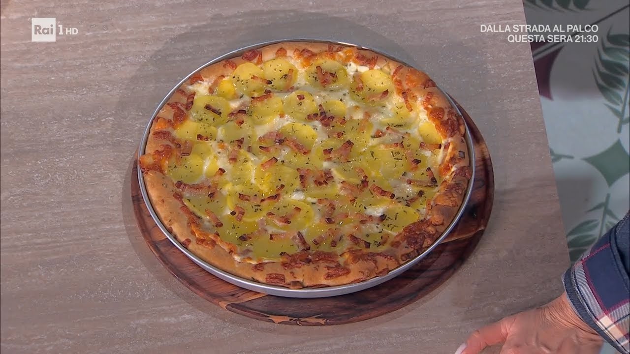 Pizza patate e pancetta - È sempre mezzogiorno 31/01/2025