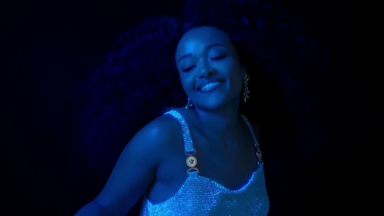 Shay Lia - ROMEO & JULIESHA (Official Visualizer)