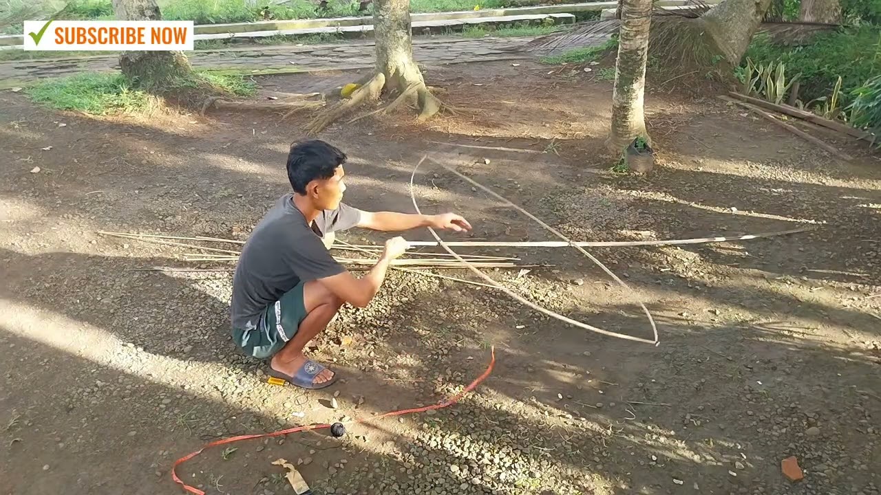 PERTAMA KALI BIKIN KERANGKA LAYANGAN SEKAK MADURA  . SEMOGA HASILNYA SEPERTI YANG DI HARAPKAN !! 